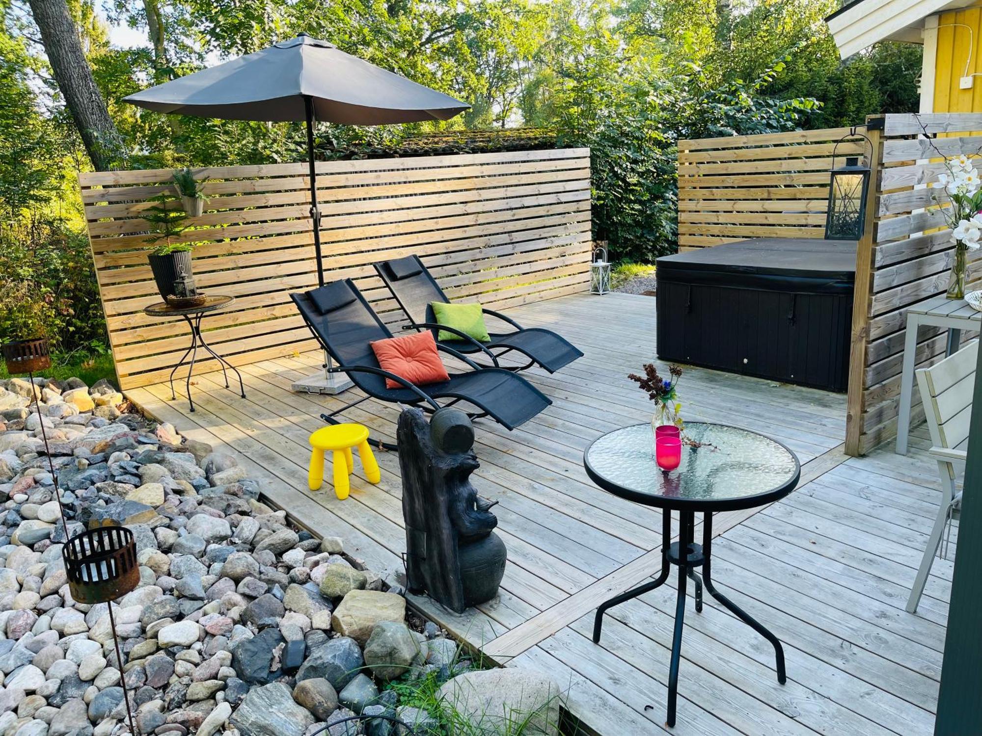 Villa Lillgården with Sauna&Jacuzzi Norrköping Esterno foto